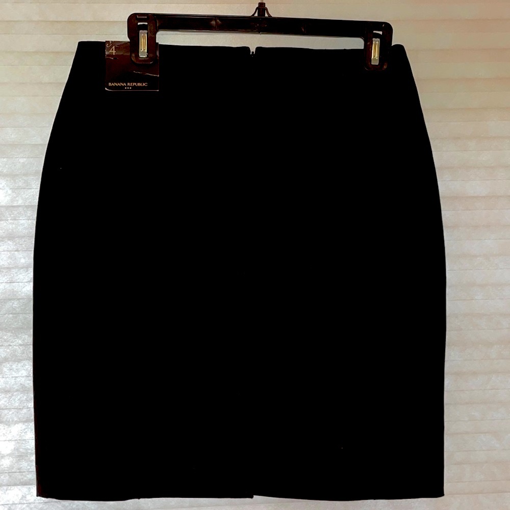 Banana Republic Skirt size 4
